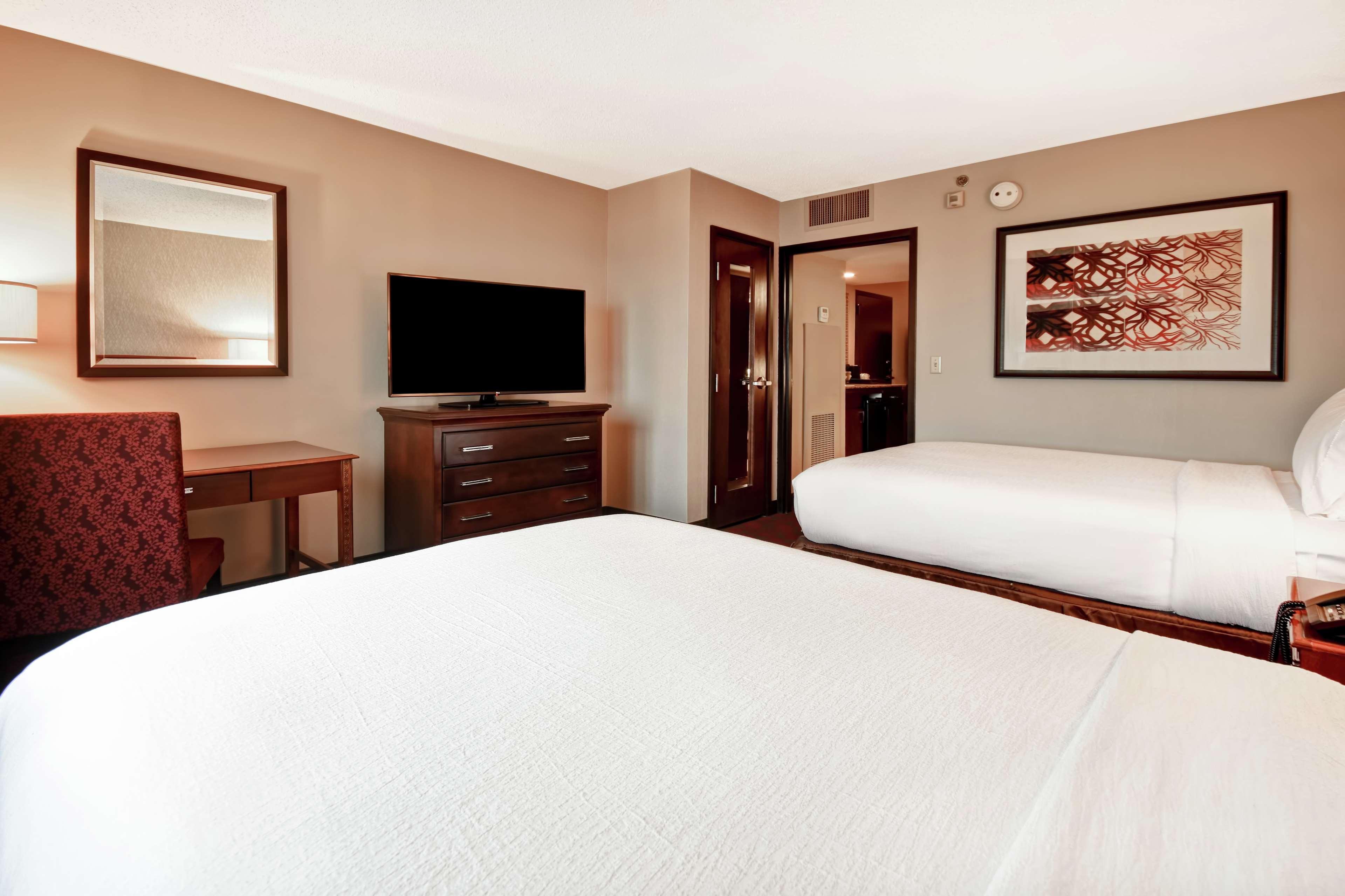 Embassy Suites By Hilton Dulles Airport Herndon Exterior foto